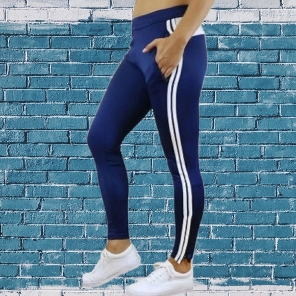 Slim Fit Joggers - Picture 1 of 4